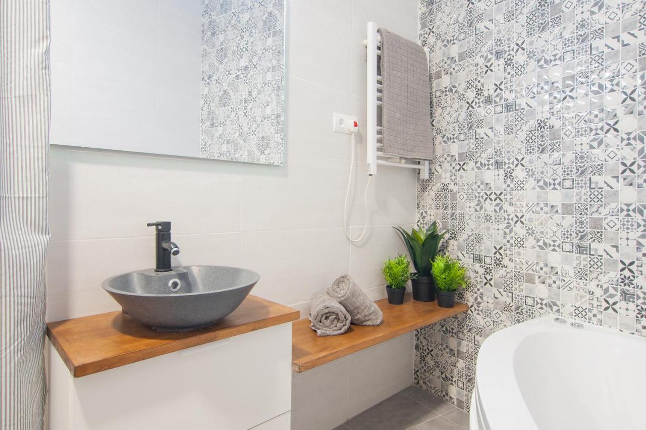 Db Nice Apartment Sagrada Familia บาร์เซโลนา ภายนอก รูปภาพ